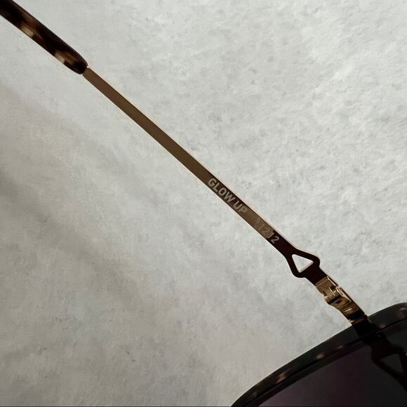 Quay Australia Glow Up Oversized Butterfly Frame Sunglasses Gold Tort Brown